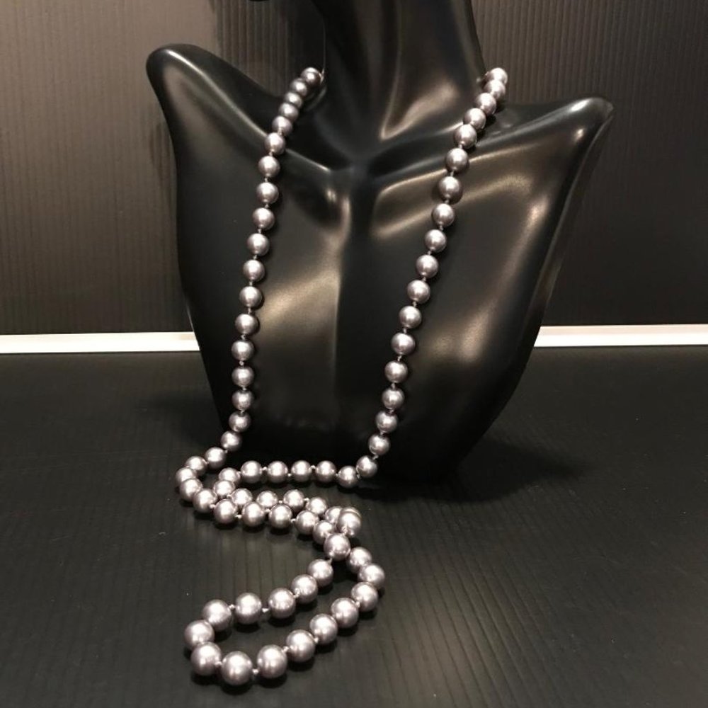 Premier Designs Faux Gray Pearl Necklace - Picture 2 of 7